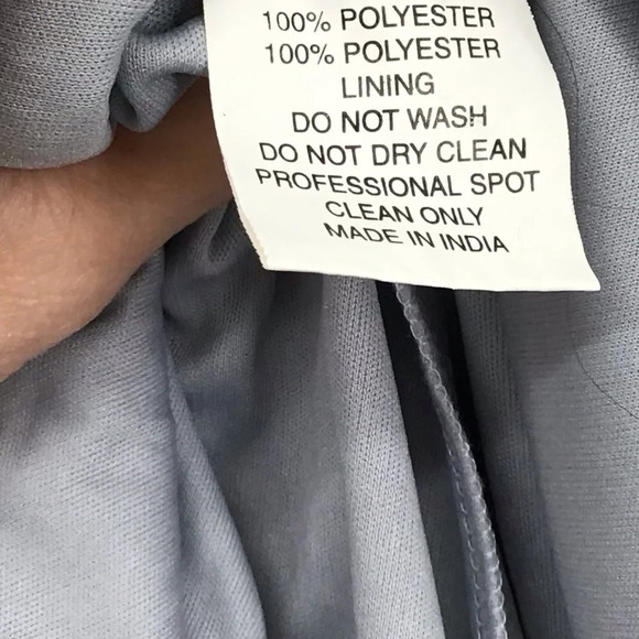 MAC DUGGAL Sequin V-Neck Flutter Sleeve Platinum Column Gown Formal NWT Size 10 - Picture 14 of 15